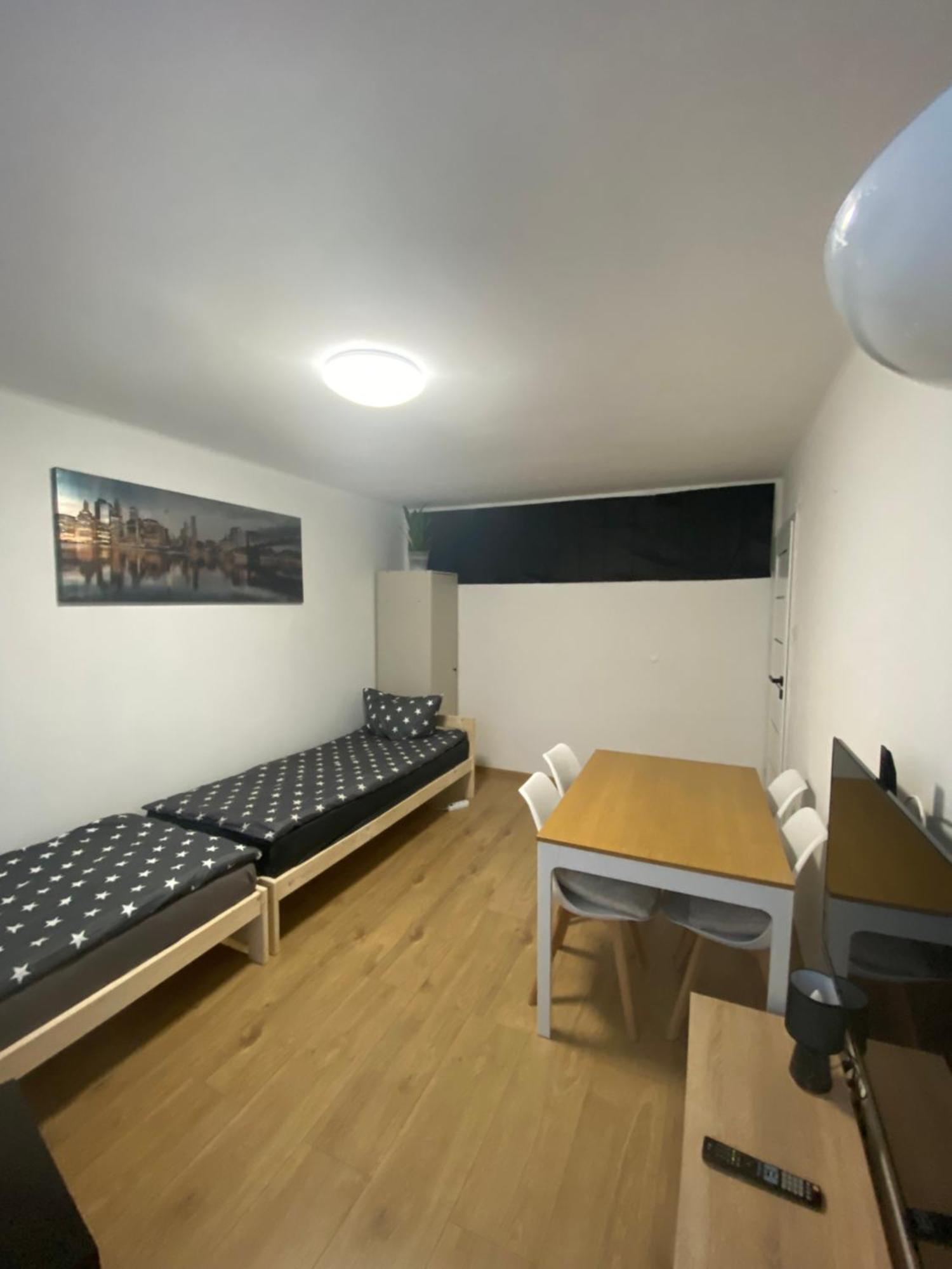 In - G39 Homestay